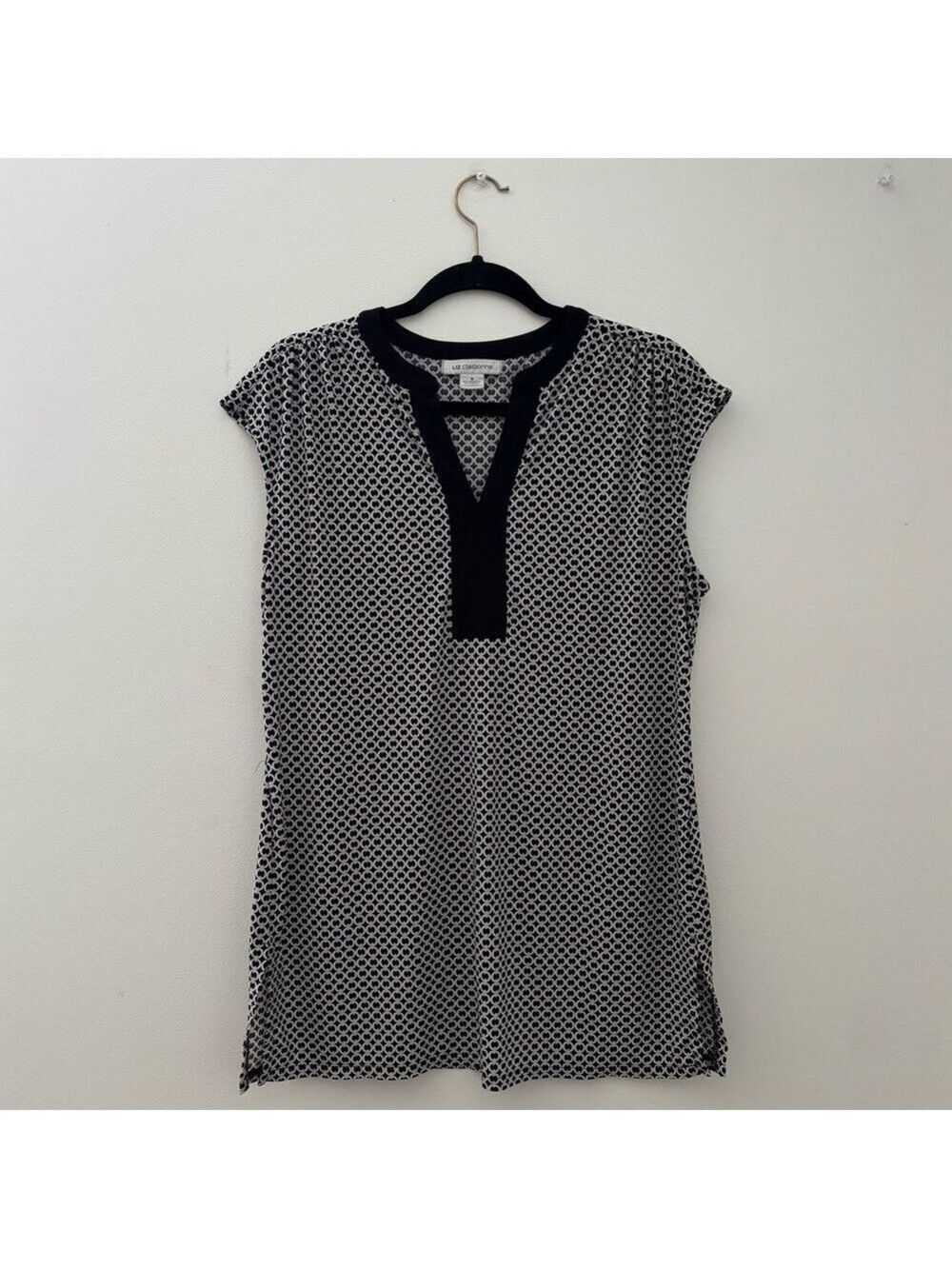Liz Claiborne Women’s Long Patterned Top